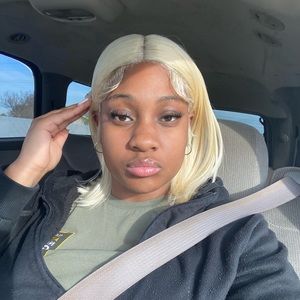 Meet your Posher, Mai'kayla